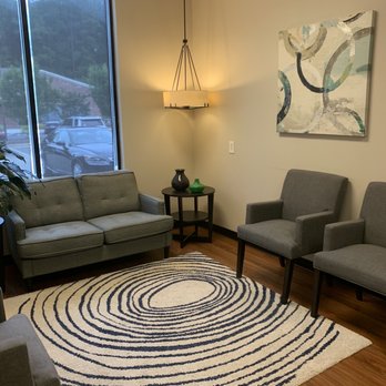 Rachel Tesser, MD - Triangle Ophthalmology - Ophthalmologists Near Me - Chapel Hill, North Carolina Rachel Tesser, MD - Triangle Ophthalmology - Ophthalmologists Near Me - Chapel Hill, North Carolina