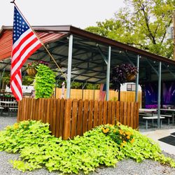 Piddle's Place - Outdoor Beer Gardens