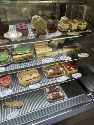 KC Paris Desserts by null