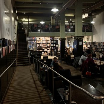 Pawn and Pint - Eatertainment Near Me - Kansas City, Missouri