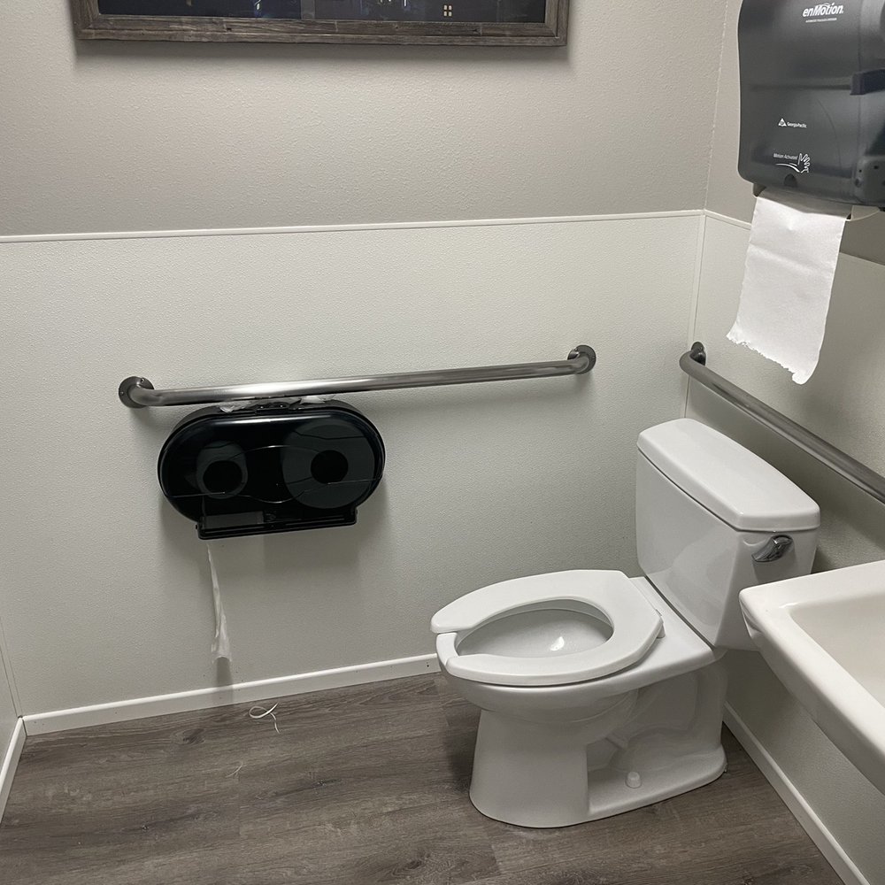 Willamette Valley Pie Company - Bathrooms, clean and accessible - Bakeries Near Me - Salem, Oregon Willamette Valley Pie Company - Bathrooms, clean and accessible - Bakeries Near Me - Salem, Oregon