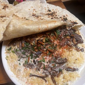 Ziatun - lamb - Middle Eastern Near Me - Beacon, New York