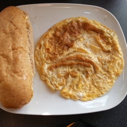 Sansou - Omelette and baguette for £3