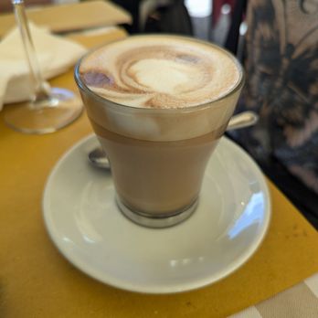 Pane e Vino - Italian Near Me - Lucca, LU