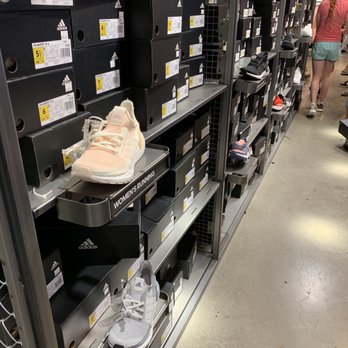 Adidas - Shoe Stores Near Me - Portland, Oregon