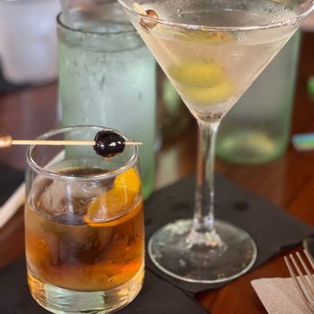 Off The Hook - Old fashion and dirty martini - Seafood Near Me - Los Alamitos, California Off The Hook - Old fashion and dirty martini - Seafood Near Me - Los Alamitos, California