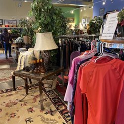 Defiance Thrift Store