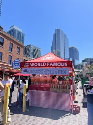 Tiny's Organic by null