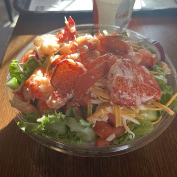 Lobster Cooker - House Salad Topped with Lobster Meat - Seafood Near Me - Freeport, Maine