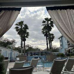 Boardwalk Inn - Sound bath!!!