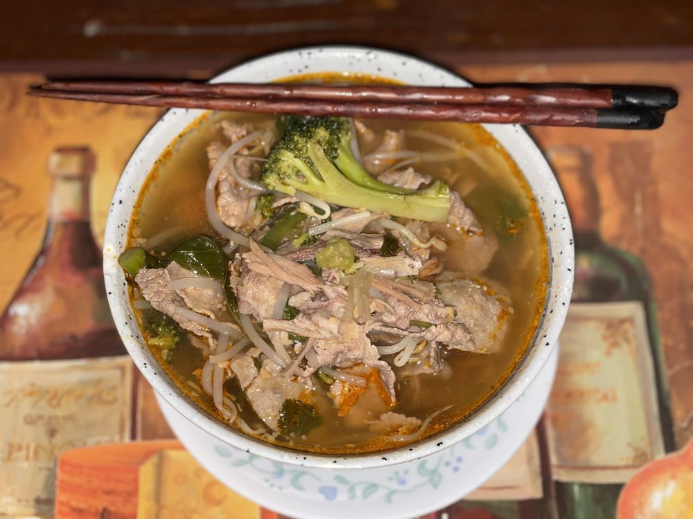 Mama Hong's Vietnamese Kitchen - West Los Angeles