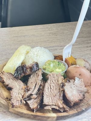 La Chicharronada Colombiana by null