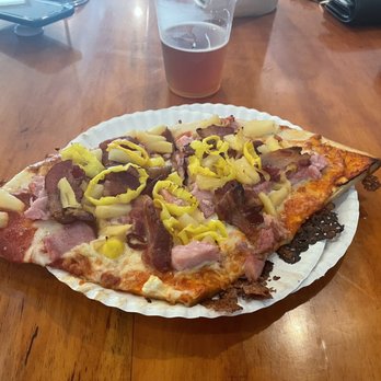 Miguel's Pizza - Ham, bacon, pineapple, banana peppers - Pizza Near Me - Slade, Kentucky Miguel's Pizza - Ham, bacon, pineapple, banana peppers - Pizza Near Me - Slade, Kentucky