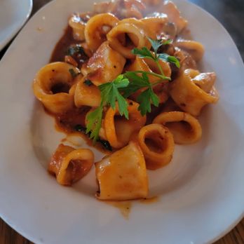 Estia Greek Taverna - Sauteed Calamari - Greek Near Me - Marlton, New Jersey Estia Greek Taverna - Sauteed Calamari - Greek Near Me - Marlton, New Jersey