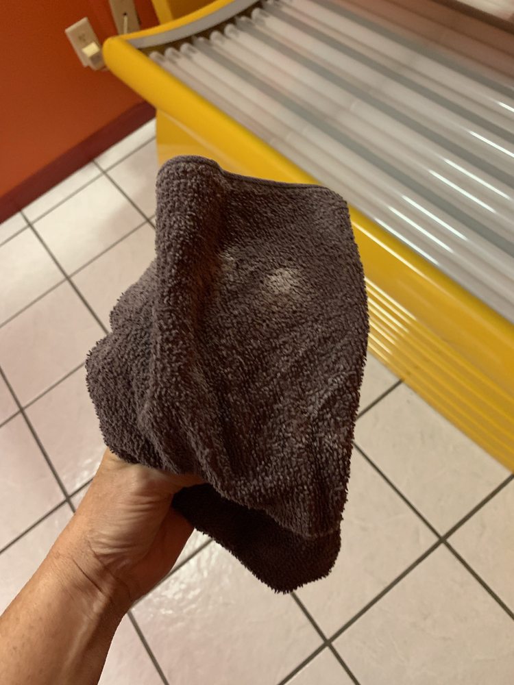 MALIBU TANNING Updated September 2024 11 Reviews 2220 Cassopolis