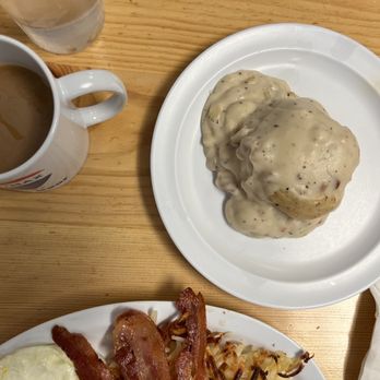 Mountain Munchies - biscuits and gravy ( subbed for toast) - Sandwiches Near Me - Big Bear Lake, California Mountain Munchies - biscuits and gravy ( subbed for toast) - Sandwiches Near Me - Big Bear Lake, California