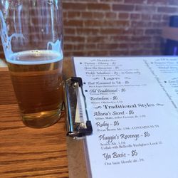 Shoehorn Brewing - Menu and blonde ale