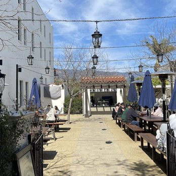 Institution Ale - Santa Barbara - Beer Garden with Bar - Breweries Near Me - Santa Barbara, California Institution Ale - Santa Barbara - Beer Garden with Bar - Breweries Near Me - Santa Barbara, California