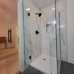 Custom Glass & Mirror
