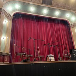 Sandwich Opera House - Fabulous stage awaiting Tuba Skinny.