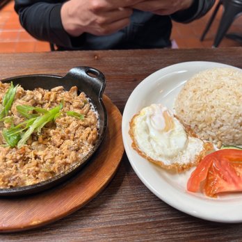 Tselogs - Sisiglog - Filipino Near Me - Daly City, California