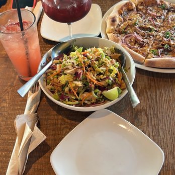Islands Restaurant - This is the bbq chicken pizza and a crunchy salad - Burgers Near Me - Long Beach, California Islands Restaurant - This is the bbq chicken pizza and a crunchy salad - Burgers Near Me - Long Beach, California