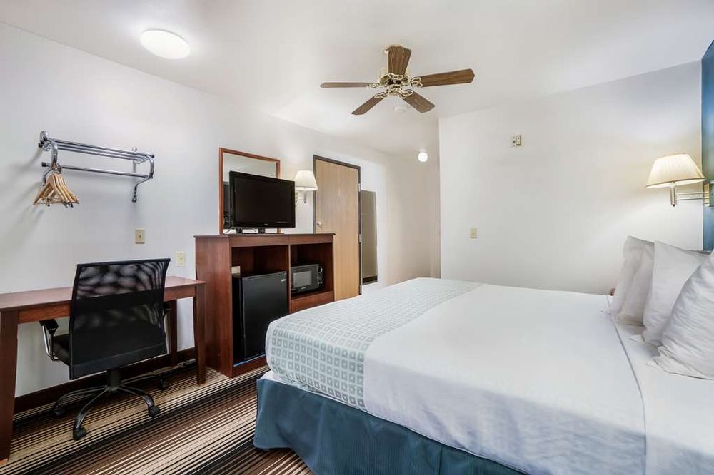 AMERICAS BEST VALUE INN GREEN RIVER Updated September 2024 70