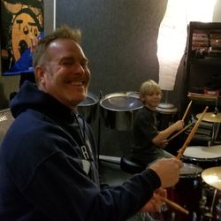Pulse Drumming, School of Drums & Percussion - Drumset lessons at Pulse Drumming!