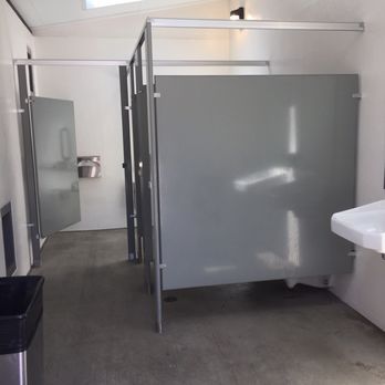Lion's Field - Clean facilities. - Stadiums & Arenas Near Me - Fullerton, California