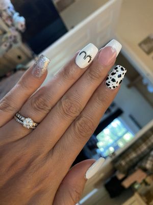 Unique Nails, 6454 Pony Express Trl, Pollock Pines, CA 95726