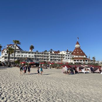Hotel del Coronado, Curio Collection by Hilton - View from beach before lawn opened - Coronado, CA