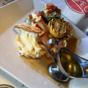 Crabby Jim's Seafood - Crab shrimp Patato - Seafood Near Me - Monterey, California