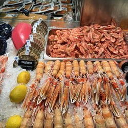 Vulkanfisk Butikk - Seafood counter