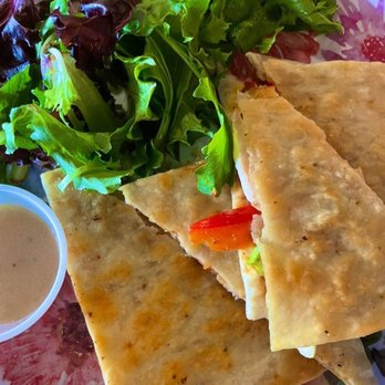 Countryside Cafe - Avocado Flatbread - Breakfast & Brunch Near Me - Waianae, Hawaii