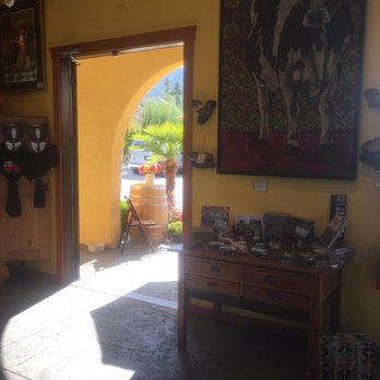 Ruby Blues Winery - Wineries Near Me - Penticton, British Columbia Ruby Blues Winery - Wineries Near Me - Penticton, British Columbia