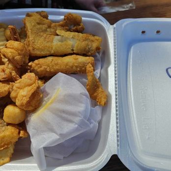 The Grove Shack - Seafood Combo - Seafood Near Me - Melrose, Florida