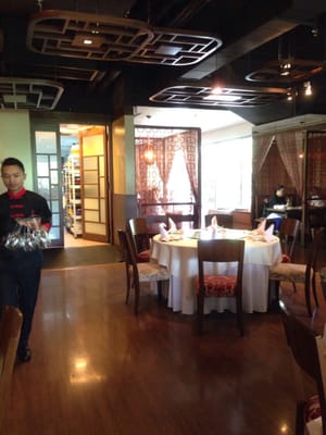 Elegant Inn Hong Kong Cuisine by null