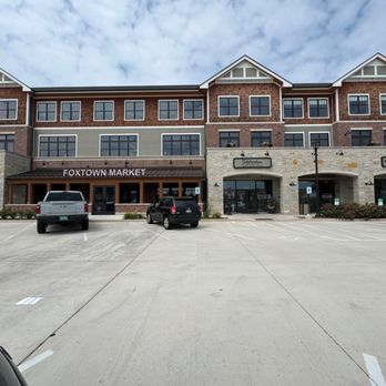 Interurban Coffeehouse - parking lots - Bakeries Near Me - Mequon, Wisconsin Interurban Coffeehouse - parking lots - Bakeries Near Me - Mequon, Wisconsin