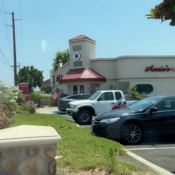 Annie's Cafe - Temecula - Breakfast & Brunch Near Me - Temecula, California