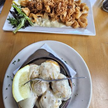Steakhouse 22 - Stuffed mushrooms and calamari - Steakhouses Near Me - Shelby Township, Michigan Steakhouse 22 - Stuffed mushrooms and calamari - Steakhouses Near Me - Shelby Township, Michigan