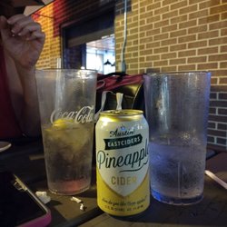 JackBeagle's - Charlotte - Beverage: draft water & canned cider