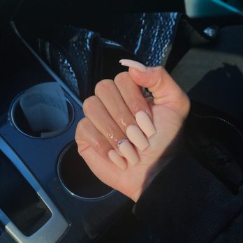 The Beauty Plug SD - Matte acrylic nails - Nail Technicians Near Me - San Diego, California The Beauty Plug SD - Matte acrylic nails - Nail Technicians Near Me - San Diego, California