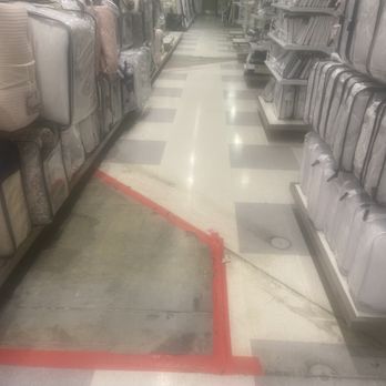 T J MAXX - Updated December 2025 - 162 Photos & 64 Reviews - 4821