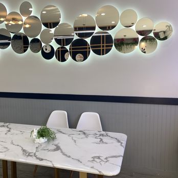 Feng Cha Teahouse - Seating - Bubble Tea Near Me - Costa Mesa, California