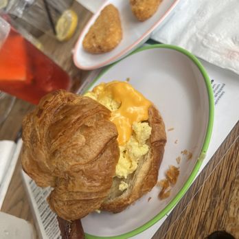 Bacon Bitch - Sandwiches Near Me - Miami Beach, Florida