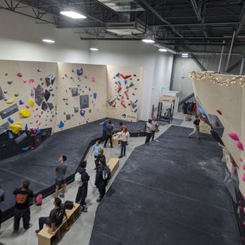 RockHaus Climbing - Rock Climbing Near Me - Vaughan, Ontario RockHaus Climbing - Rock Climbing Near Me - Vaughan, Ontario