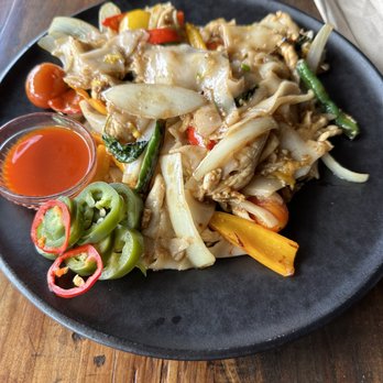 Tee Sud Thai Rustic and Bar - The Drunkard Noodle - Bars Near Me - Snohomish, Washington Tee Sud Thai Rustic and Bar - The Drunkard Noodle - Bars Near Me - Snohomish, Washington
