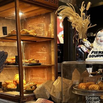 Le Marché St. George - Pastries - Cafes Near Me - Vancouver, British Columbia Le Marché St. George - Pastries - Cafes Near Me - Vancouver, British Columbia