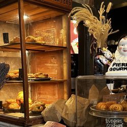 Le Marché St. George - Pastries