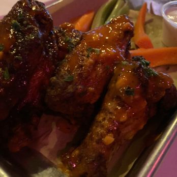 Tribute Hollywood - The best WINGS! - Sports Bars Near Me - Los Angeles, California Tribute Hollywood - The best WINGS! - Sports Bars Near Me - Los Angeles, California